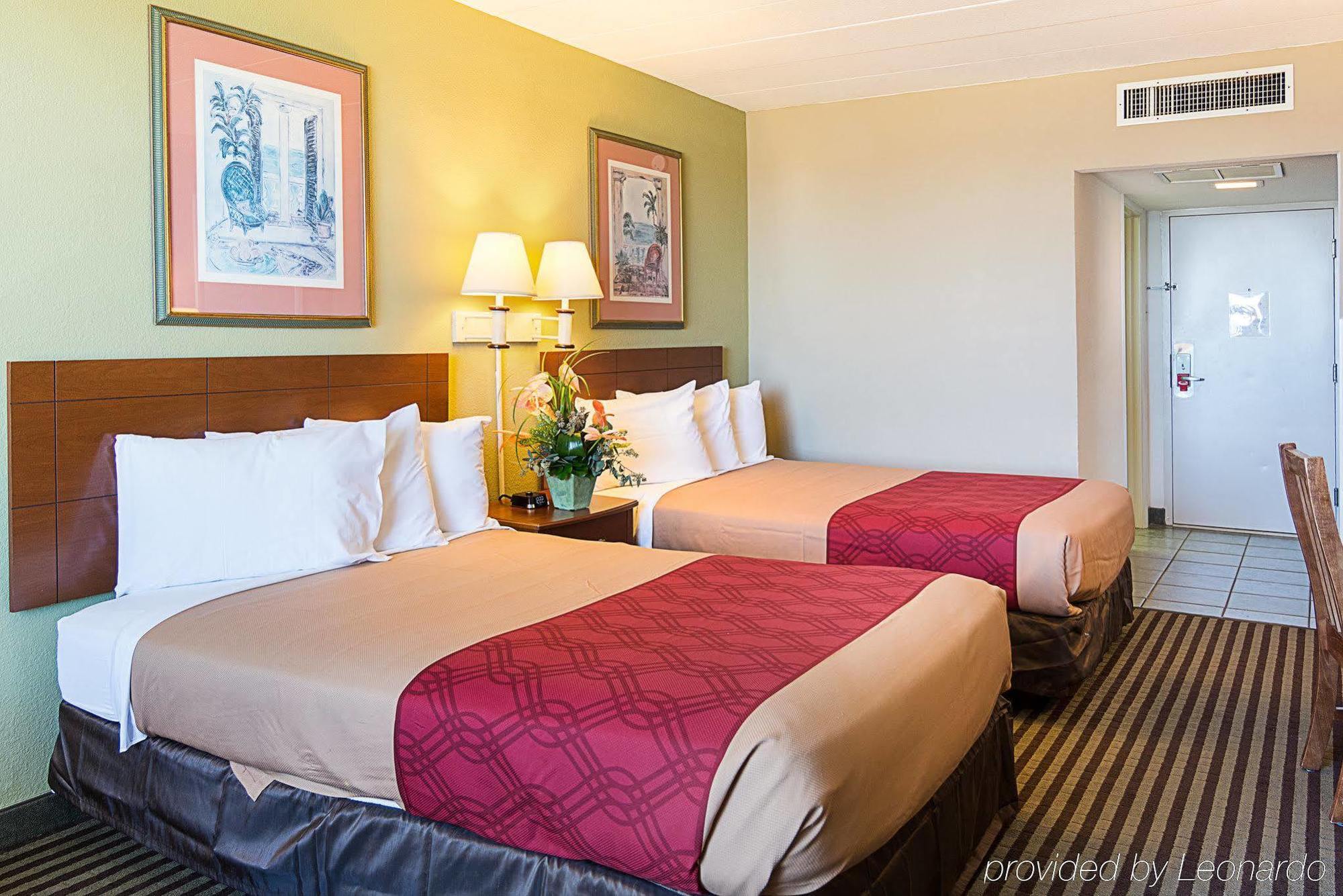 Ocean27 Hotel เวอร์จิเนียบีช ภายนอก รูปภาพ