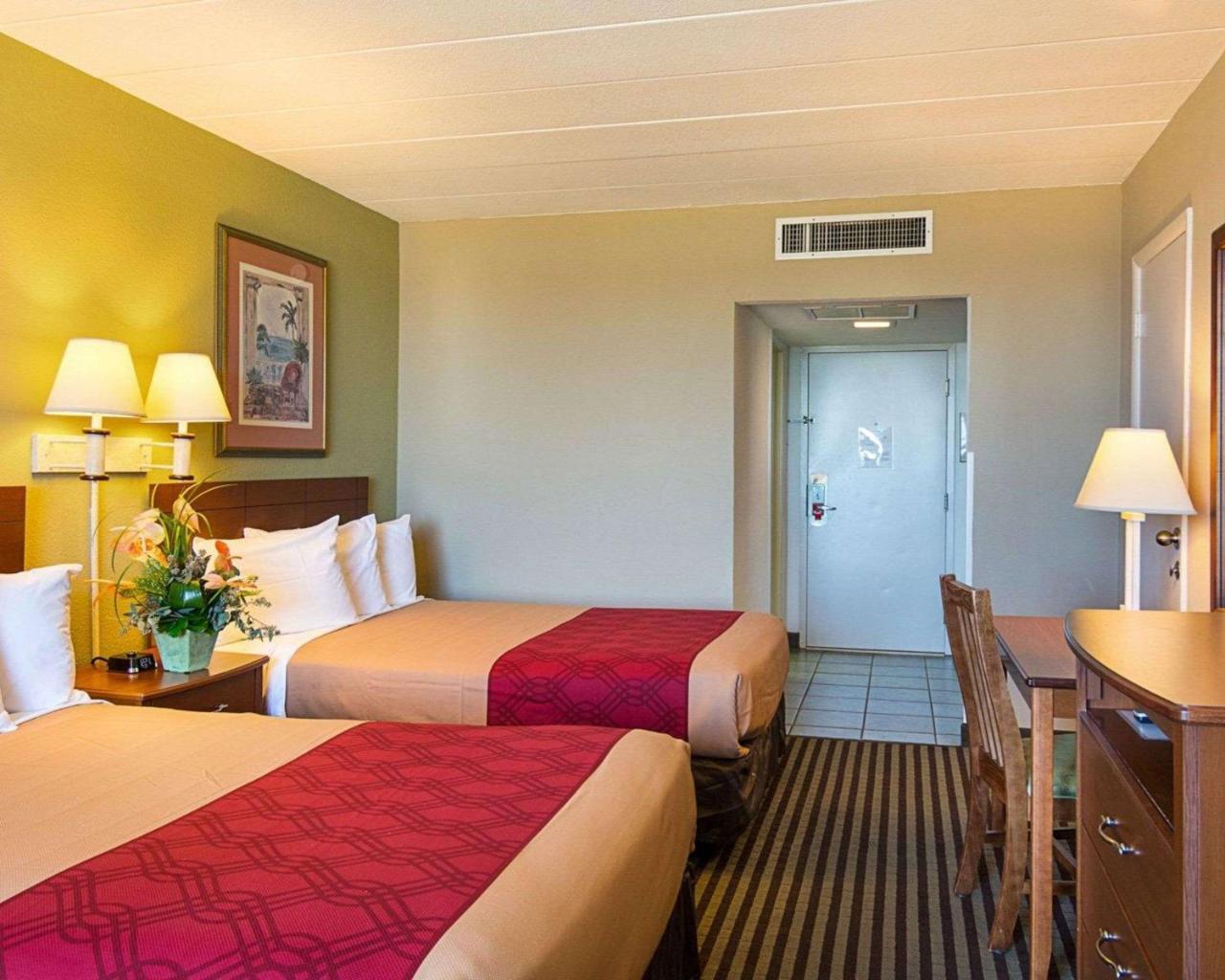 Ocean27 Hotel เวอร์จิเนียบีช ภายนอก รูปภาพ